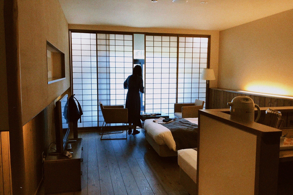 「ホテル風か」のダブルルーム
モダンな和洋折衷のお部屋